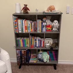 Bookshelf