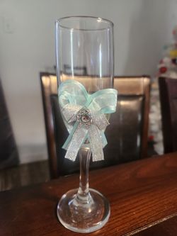 Wine/ champagne glasses