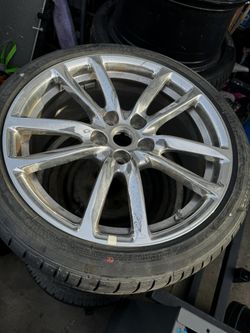 Single Chevy SS Rim & Tire, 245/40R19 $200 OBO