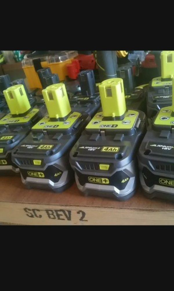 RYOBI 18V LITHLUM 4.0AH BATTERIES BRAND NEW EACH POR UNA