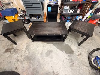 Coffee Table w/ End Tables