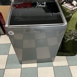 Whirlpool washer( delivery Available)
