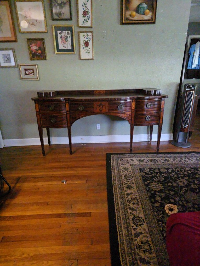 GEORGE III FLAMING MAHOGANY SATINWOOD SIDEBOARD