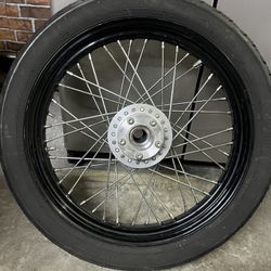 Harley Davidson Street Bob Wheel