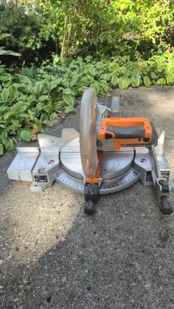 Ridgid 12 in miter saw