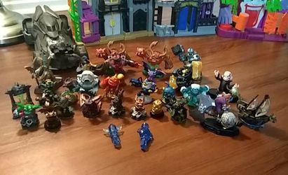 Skylanders game all Skylanders $30 have Portals