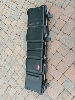 SKB Hard Case