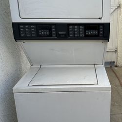Kenmore Stackable Washer And Gas Dryer