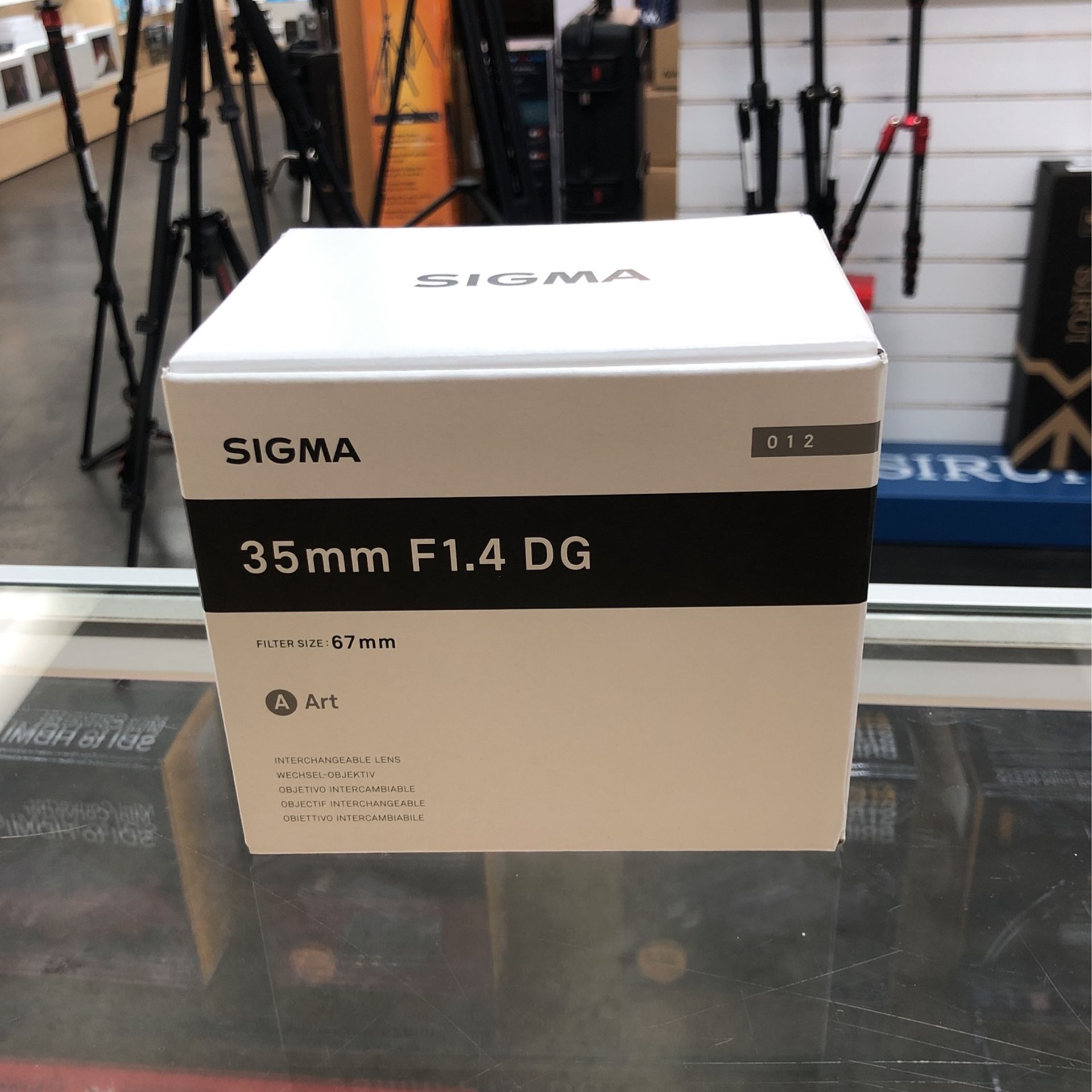 Sigma 35mm f/1.4 DG Art Canon EF