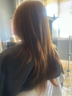 Color y corte de cabello