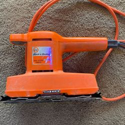 Black & Decker Sander