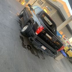 2003 Chevy Avalanche 