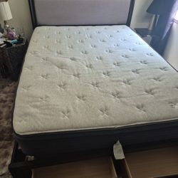 Queen Size Mattress And Bed Frame 