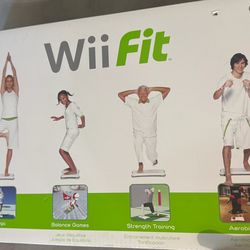 NEW ! Wii Fit Balance Board (still wrapped) * Original box + inserts * Wii Fit game included