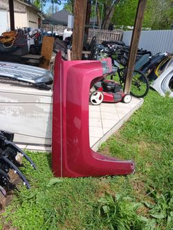 2014-2018 Chevy Silverado 1500 frnder RH OEM