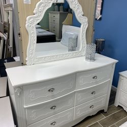 White Dresser Princess New 