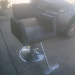 Barber chair