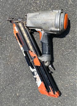 Paslode F-350P Pneumatic 30 Degree Framing Nailer