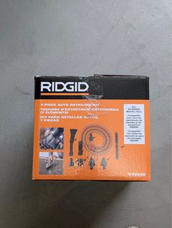 RIDGID 1-1/4 in. Premium Car Cleaning Kit Shop Vacuum Attachments – Open Box