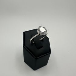 Moissanite Ring