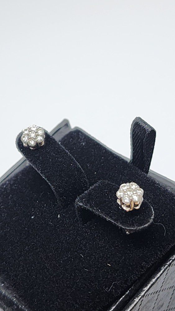 Diamond In White Gold 14k Stud Earrings 
