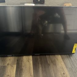 Televisor Ignisignia 44 Pulgadas 