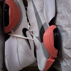 Nike Air Zoom Super Prep 2