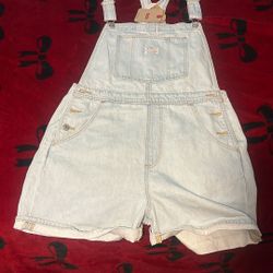 Levi’s Overalls 