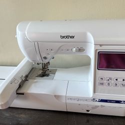 Brother SE1900 NEW embroidery And Sewing Machine