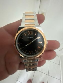 Guess men watch 2 tone