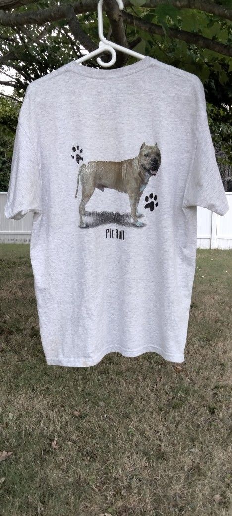 Pitbull ๐ T-shirt
