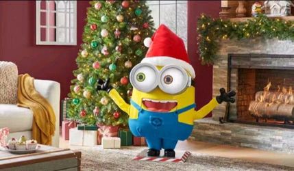 Brand new in box universal 3.5 Ft Animated LED Holiday Minion Christmas