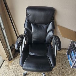 Free Desk Chair