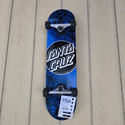 SANTA CRUZ SKATEBOARD SIZE 8.25 