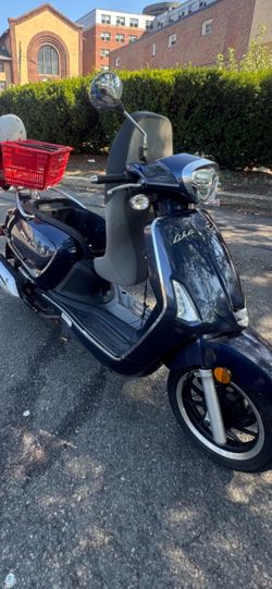 Kymco Like 150cc Moped