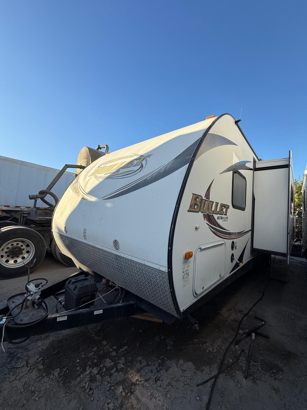 Rv Camper Keystone Bullet 2012