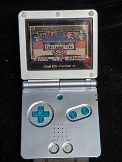 Game Boy Advance SP AGS-001 For Repair