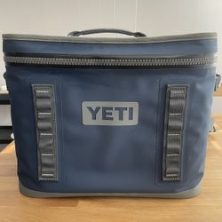 Yeti Hopper Flip 18 Soft Cooler