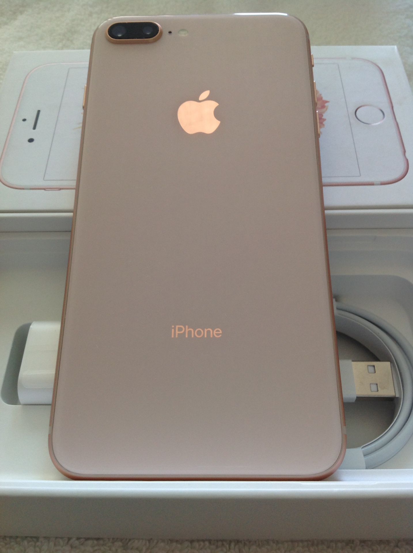 Apple iPhone 8+ PLUS 64GB (MetroPCS) T-MOBILE ORIGINAL $370 FIRM