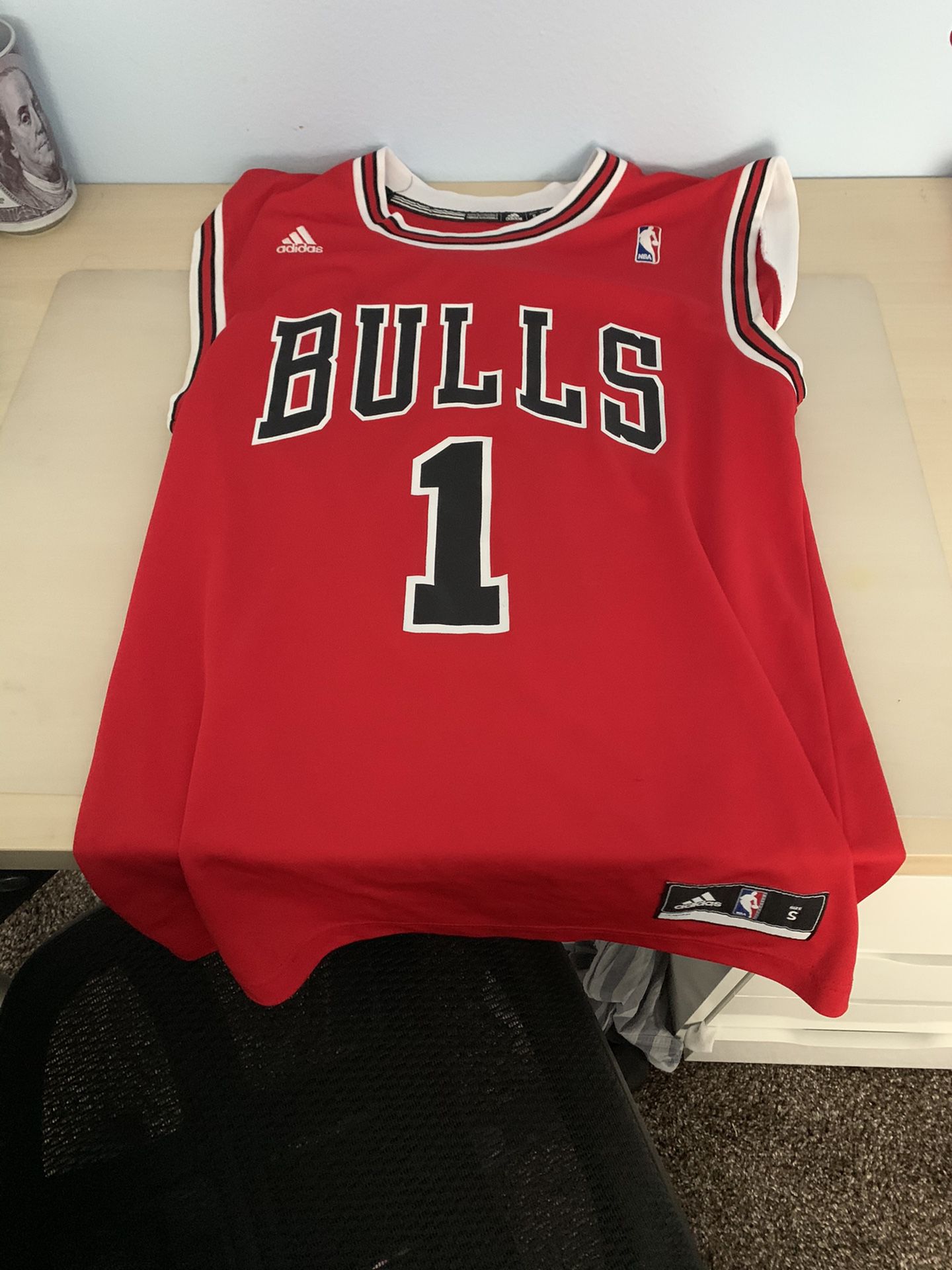 chicago bulls derrick rose jersey