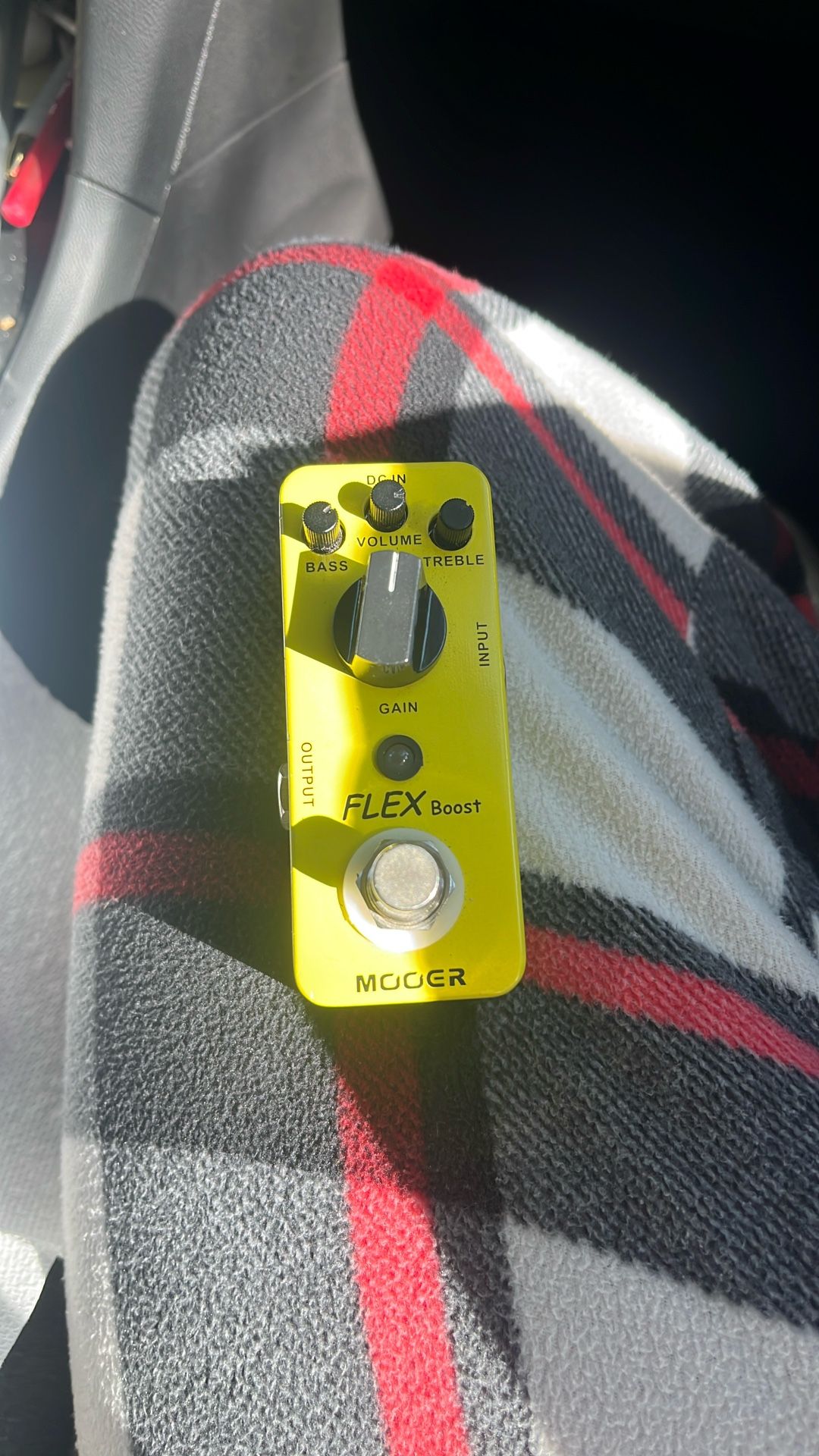 flex boost moer guitar pedal