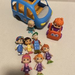 Cocomelon Blue Family Talking VAN with Figures