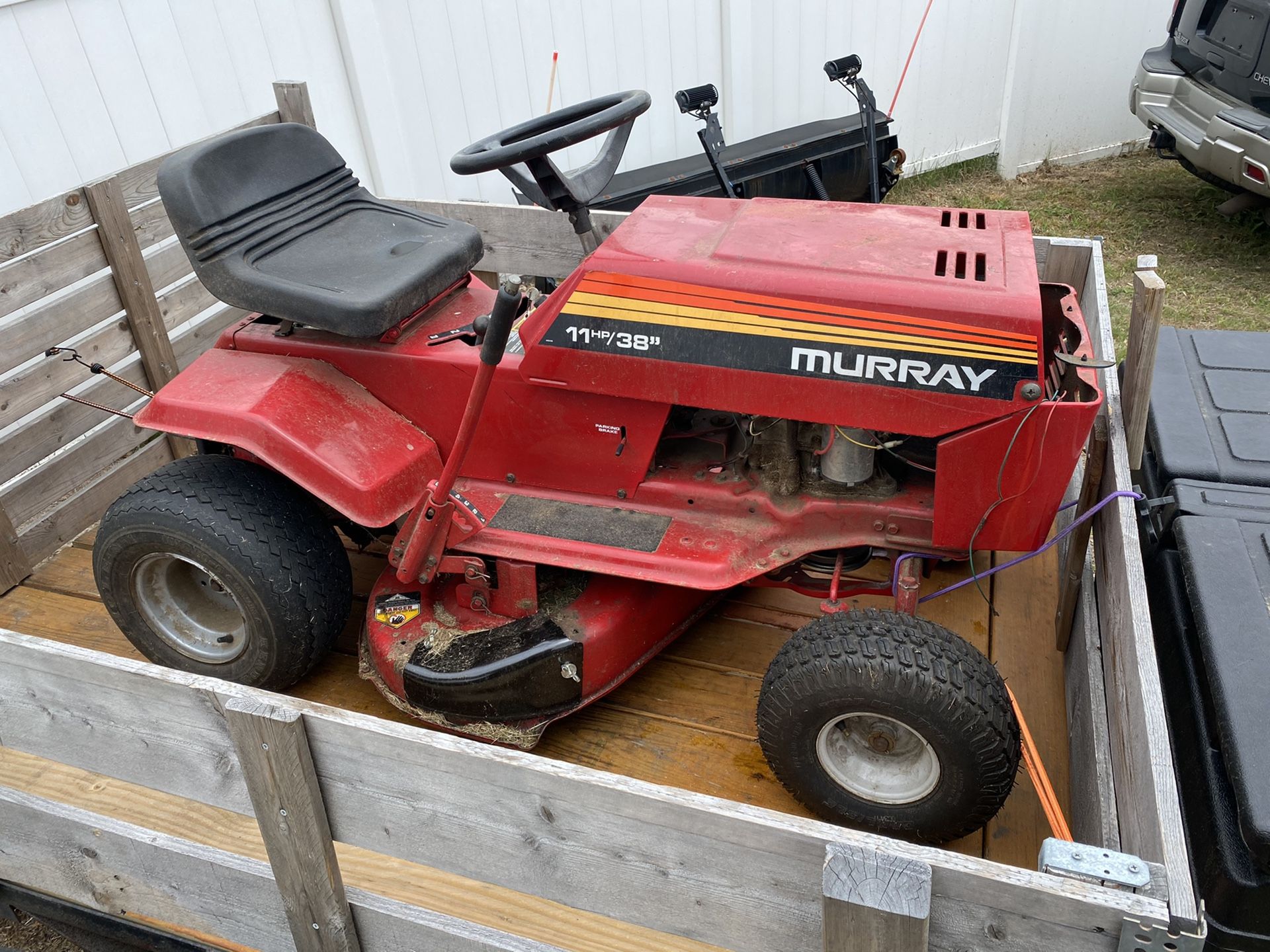 ‘FREE’ Murray Lawn Tractor 11 Hp engine