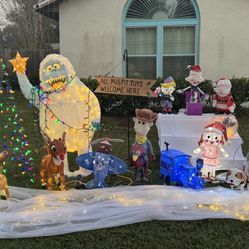 Rudolf And  Set Of misfit Toys  3D Yard Display