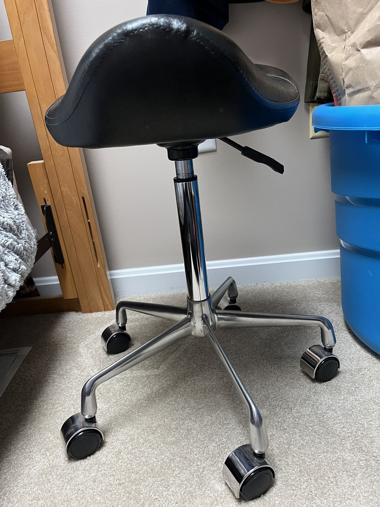Adjustable Stool