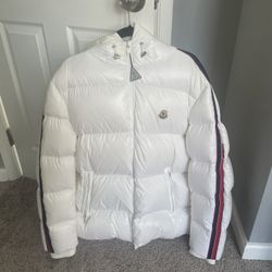 MONCLER Puffer Coat 