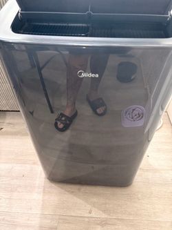 Midea portable AC