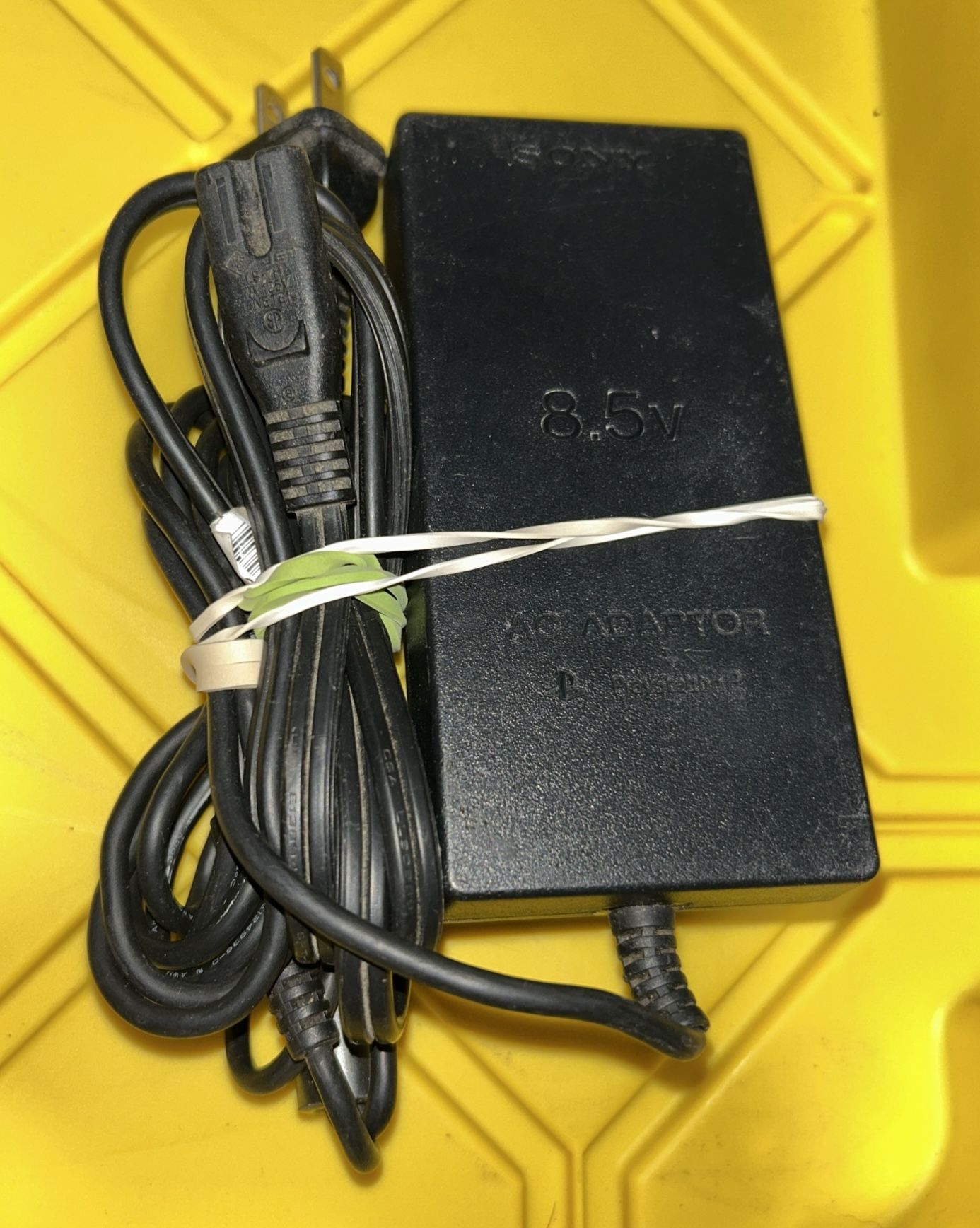Sony OEM Slim PS2 AC Adapter Power Cord For PlayStation 2 8.5v SCPH-70100