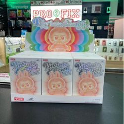 LaBubu blind box - Big Into Energy