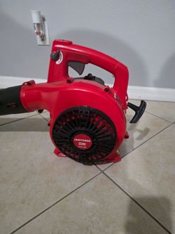 Craftsmman B2000 leaf blower